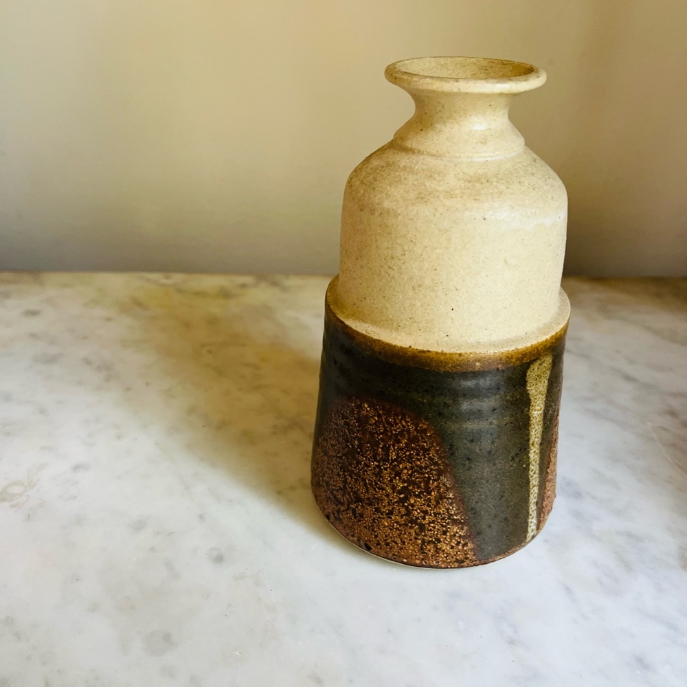 VTG Hand thrown glazed study MCM pottery boho bud flower vase